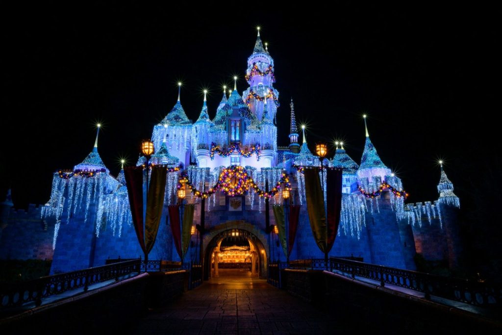Disneyland Christmas 2026